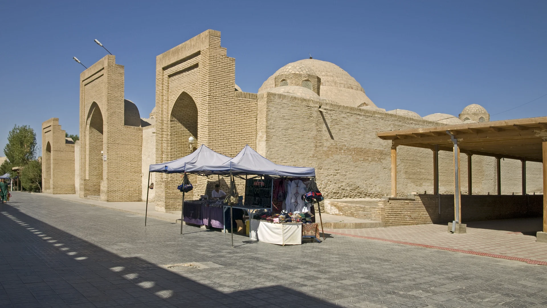 تيم عبد الله خان في بخارى، أوزبكستان
