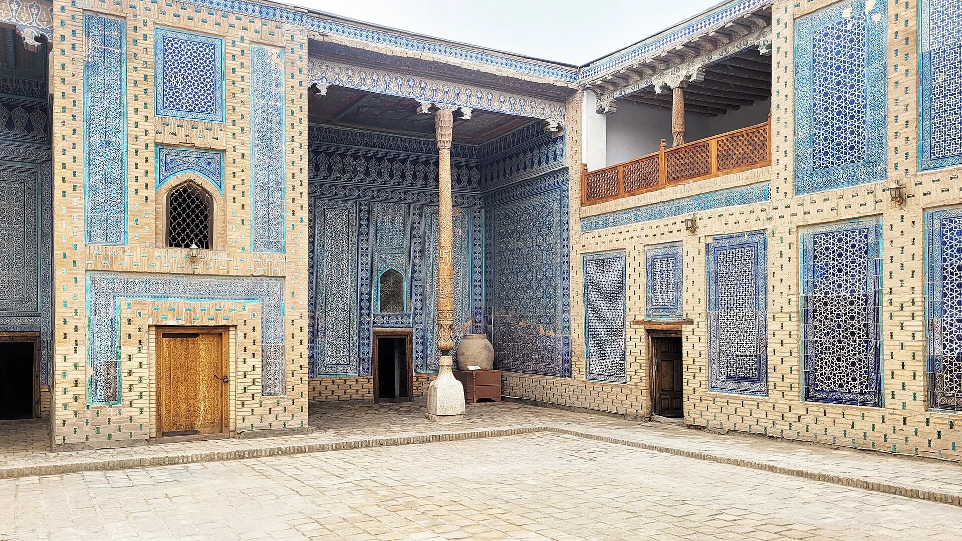 قصر طاش هاولي، خيفا، أوزبكستان